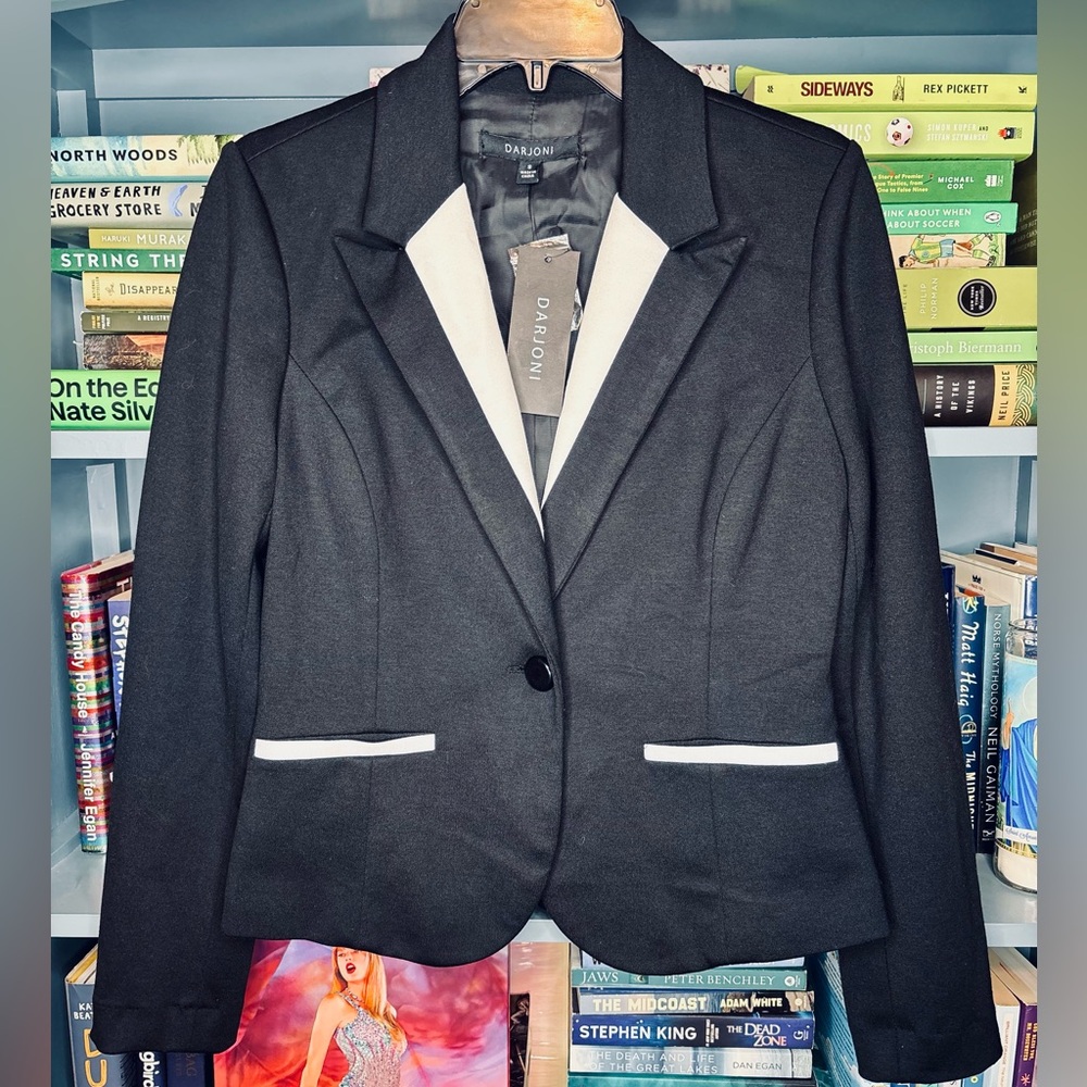 Darjoni Women's Black Blazer Jacket